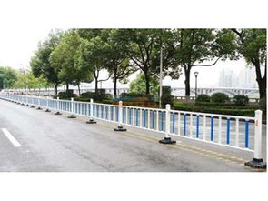 蘭州交通護欄 高品質(zhì)護欄哪里有供應