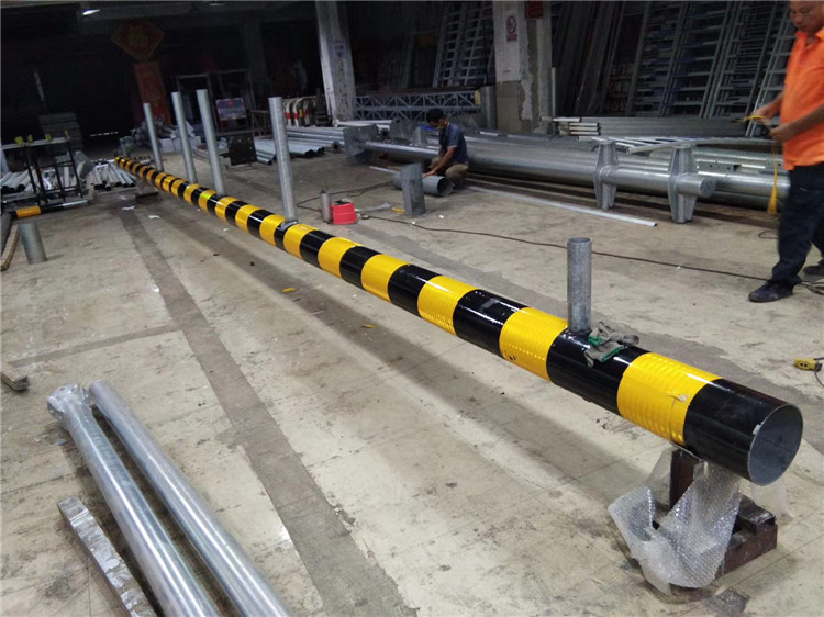 村口限高架限高2.5米禁止貨車進入黃黑路跨限高桿3米道路龍門架